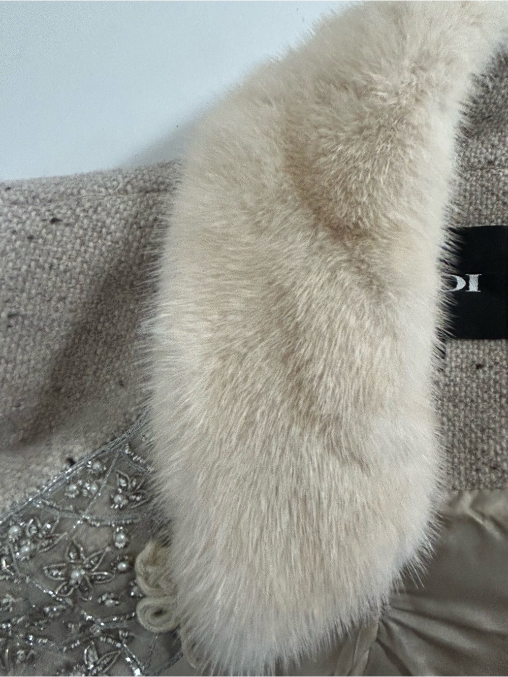 JODI Wool Alpaca Cashmere Embellished Fur Collar Jacket Size 4 - Picture 7 of 13